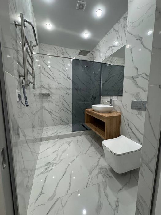 Оренда 3х. кімн. квартири жк Рибінський (Comfort City)