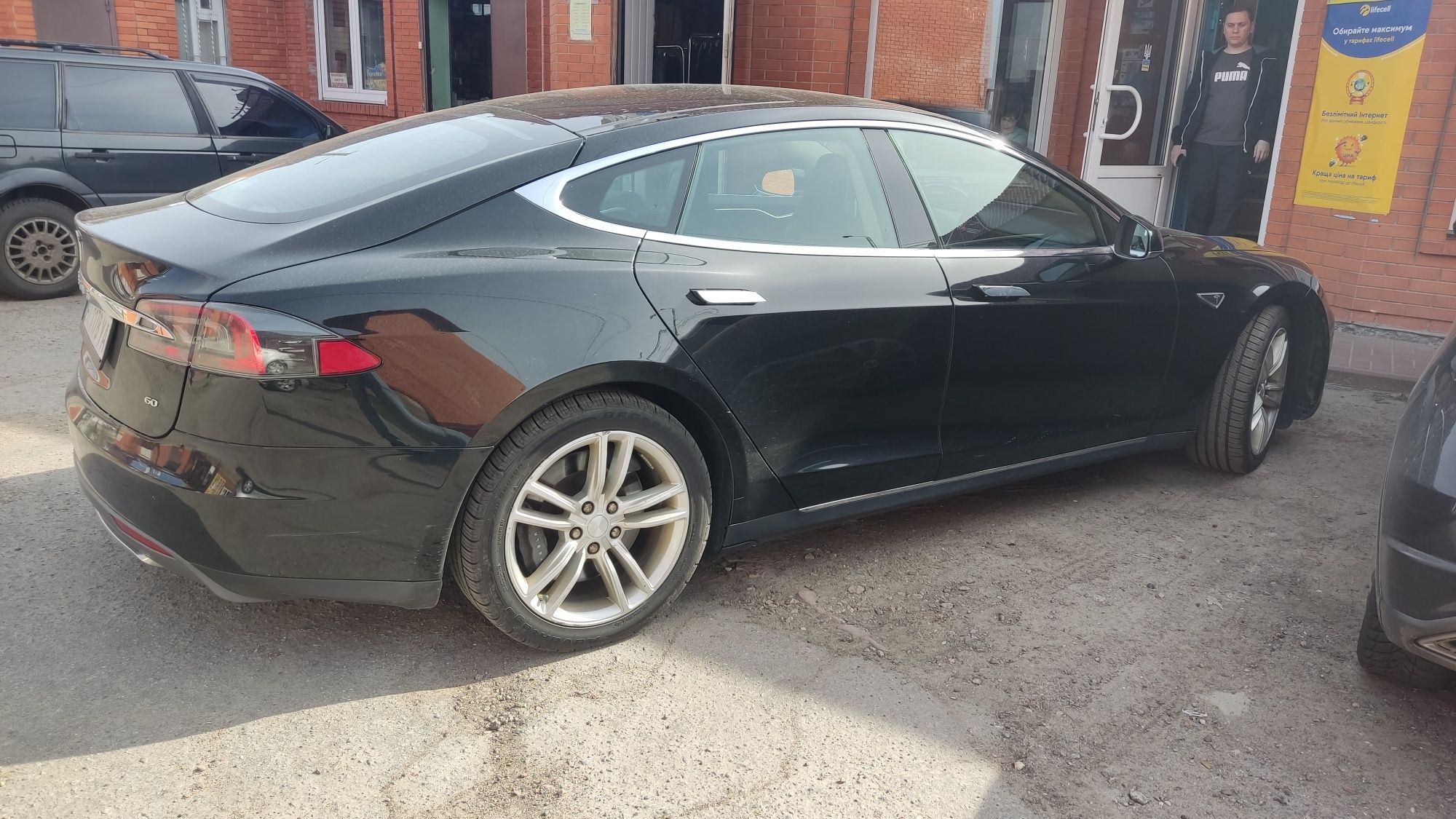 Tesla model s 60