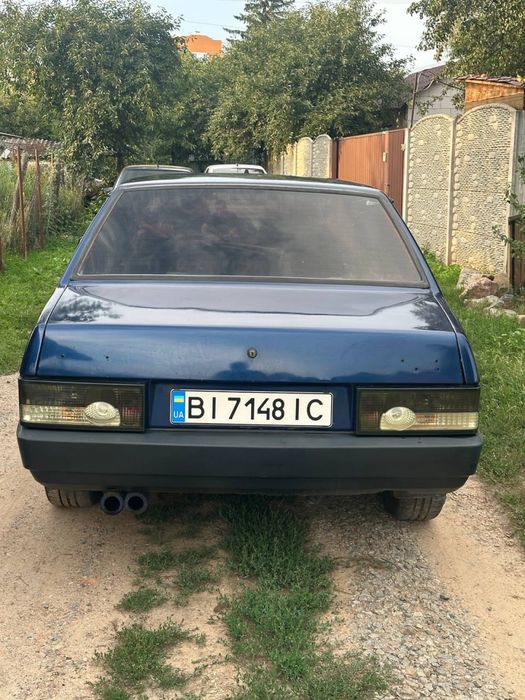 Продам ваз 21099