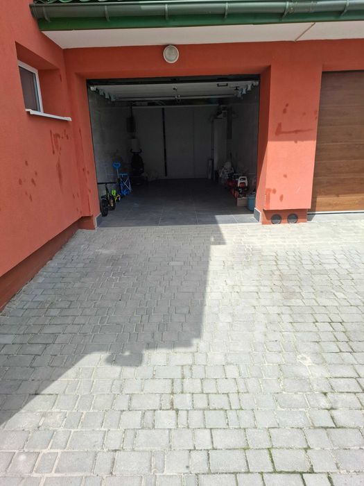 Продаж НОВОБУДОВИ З ремонтом . 2 кімнатна квартира, вул. Тролейбусна,