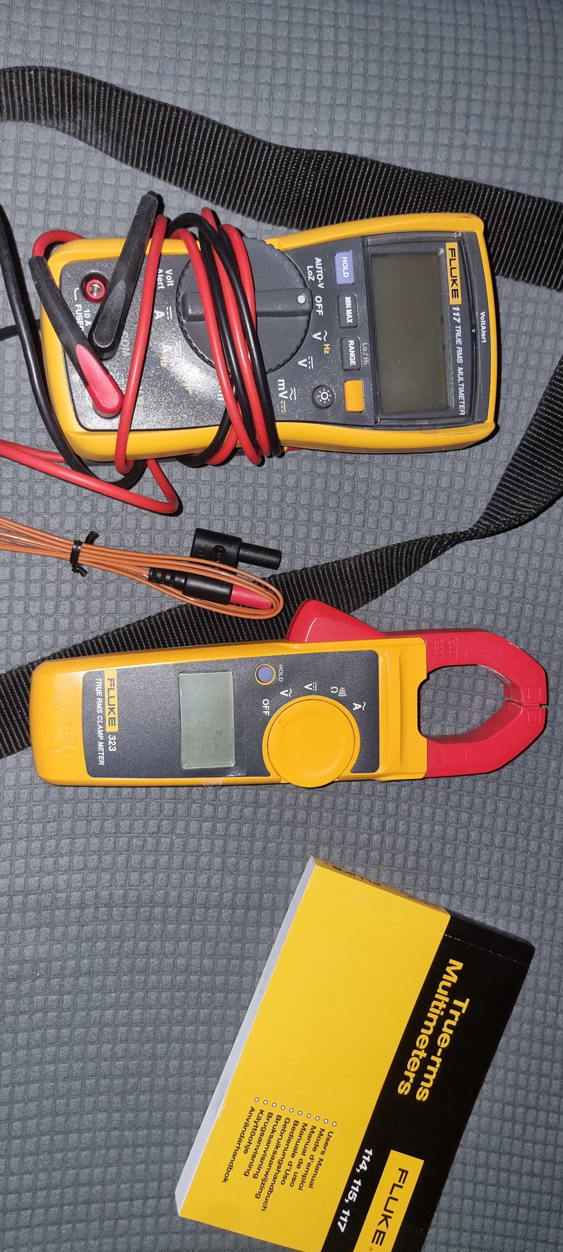 Fluke 117 True Rms Multimeter e Fluke 323 True Rms Clamp Meter