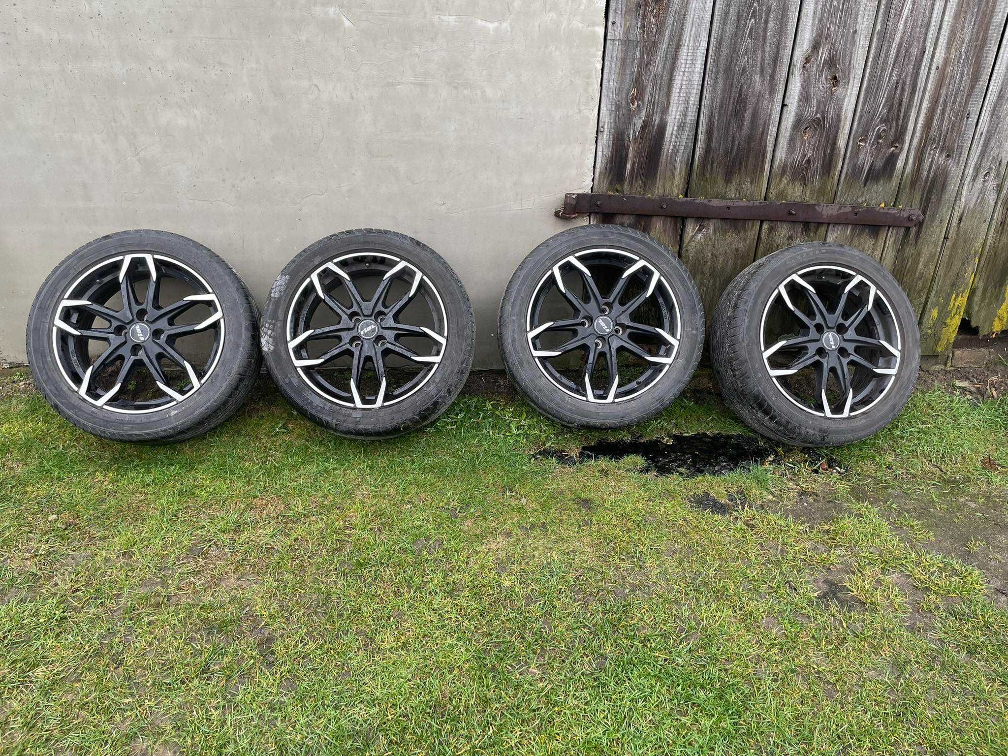 Felgi 17" 4x108 ET20 Rial Lucca BLAC+ Opony