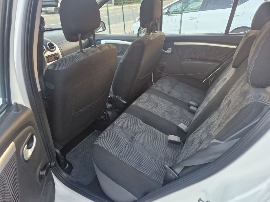 Dacia Sandero 1.2 Klimatyzacja Biala Zadbana