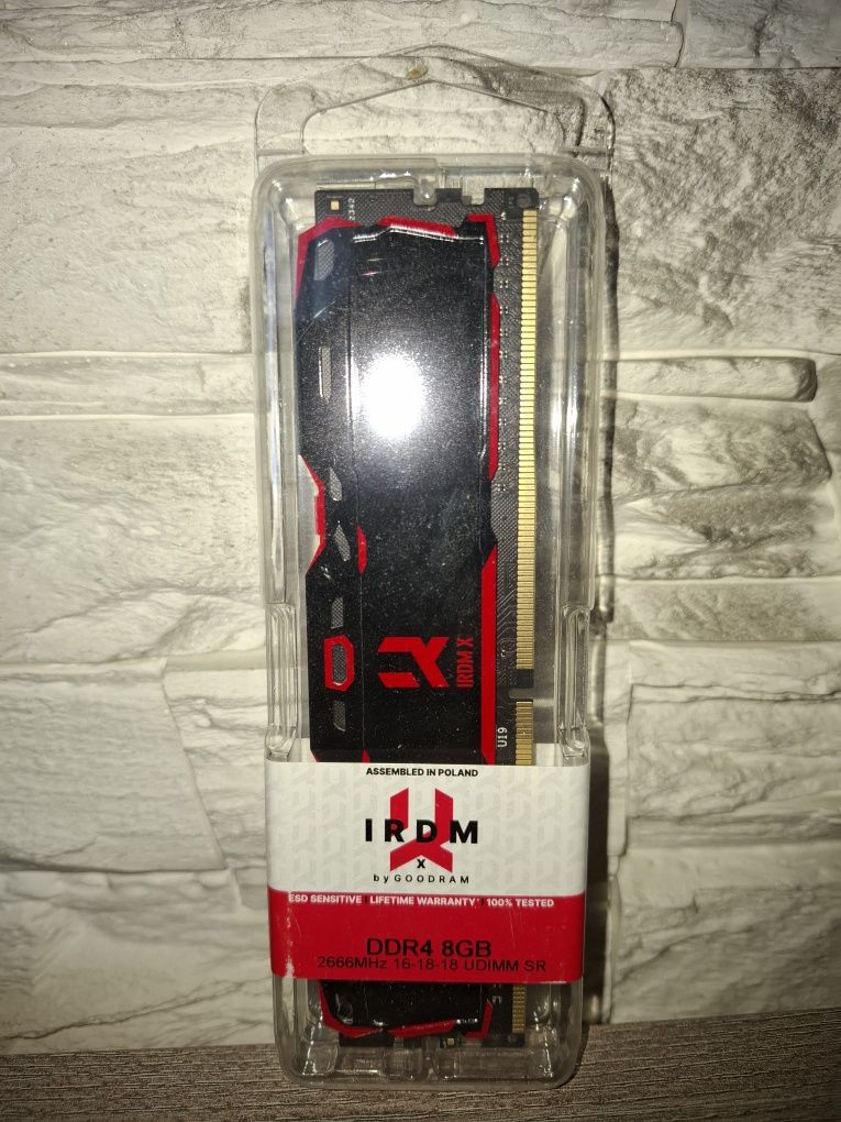 Nowa Pamięć RAM 8GB DDR4