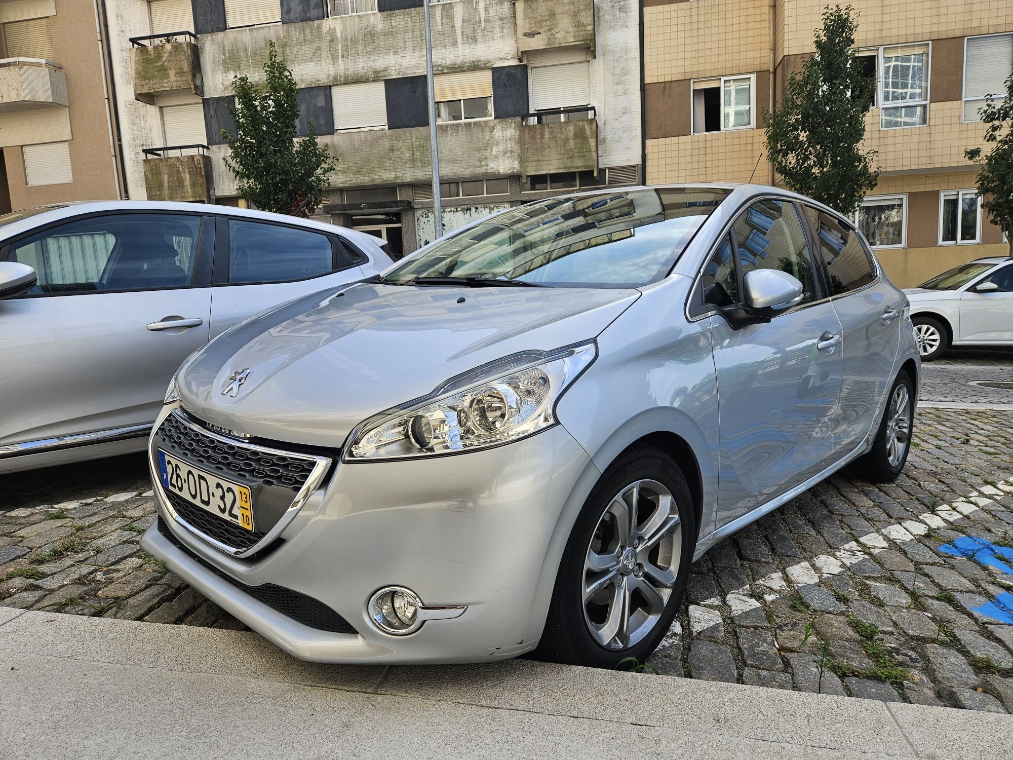Peugeot 208 1.6 HDI