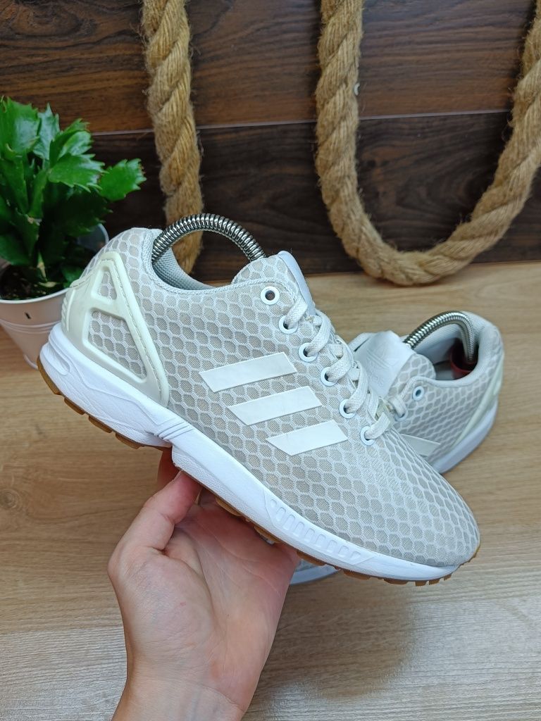 Beżowe buty sportowe sneakersy Adidas ZX Flux 39