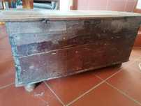 Para venda Arca / Baú antigo