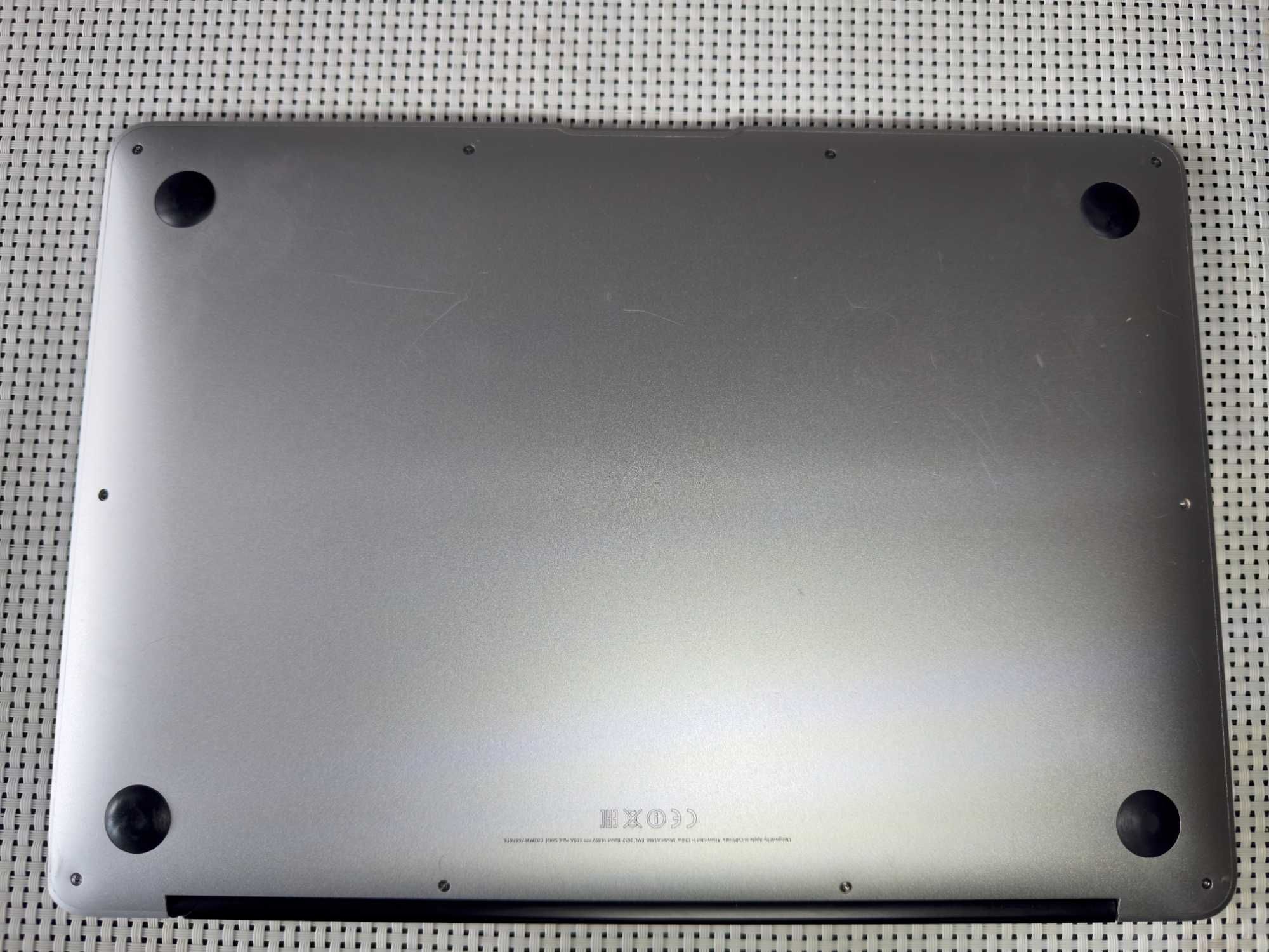 Apple Macbook Air 13'|i7 Core|8GB RAM|1TB SSD|Model A1466|Ano 2013