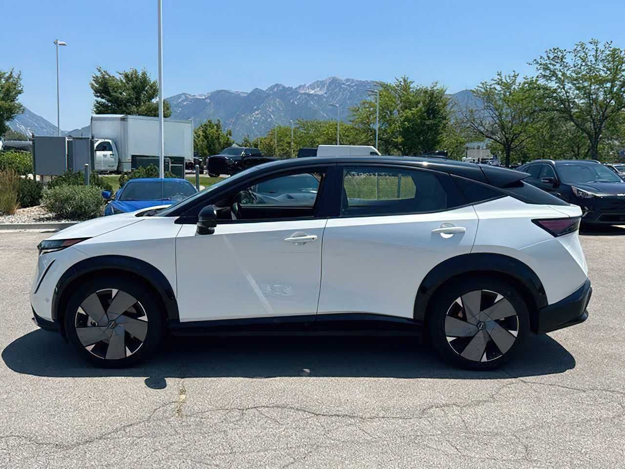 Nissan Ariya Platinum+ 2023