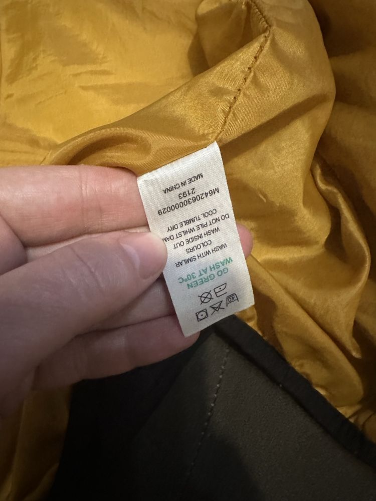 Весняна куртка на чоловіка М