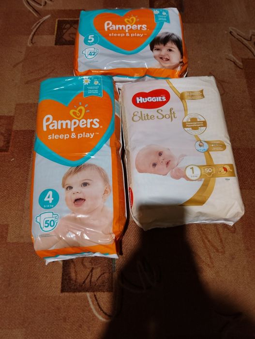 Продаю срочно памперсы размеры 1,4,5