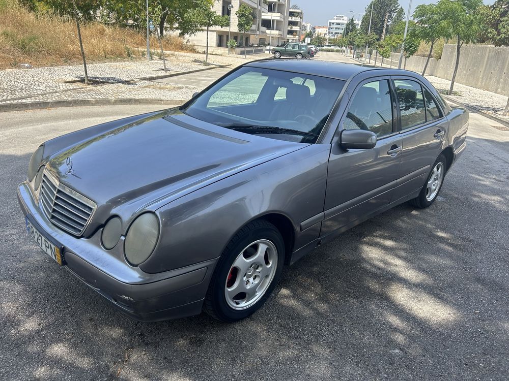 Mercedes E220cdi cx de 6velocidades