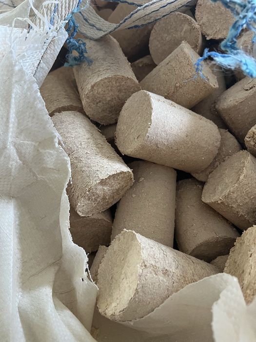 Паливний брикет…