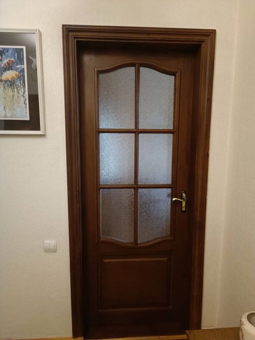 Продам міжкімнатні двері