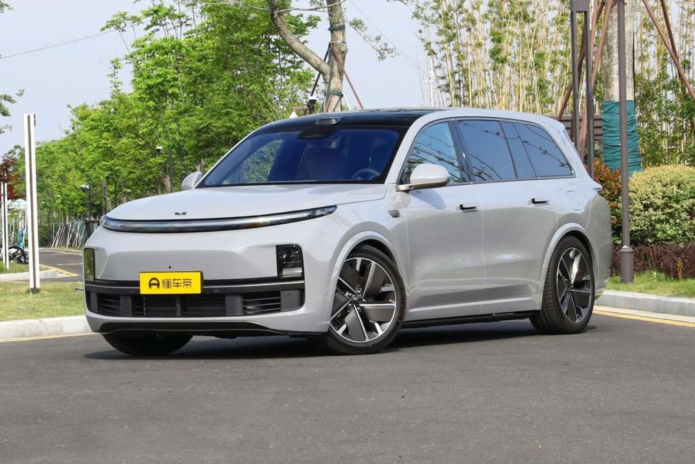 Li L9 Ultra Edition Auto Punkt