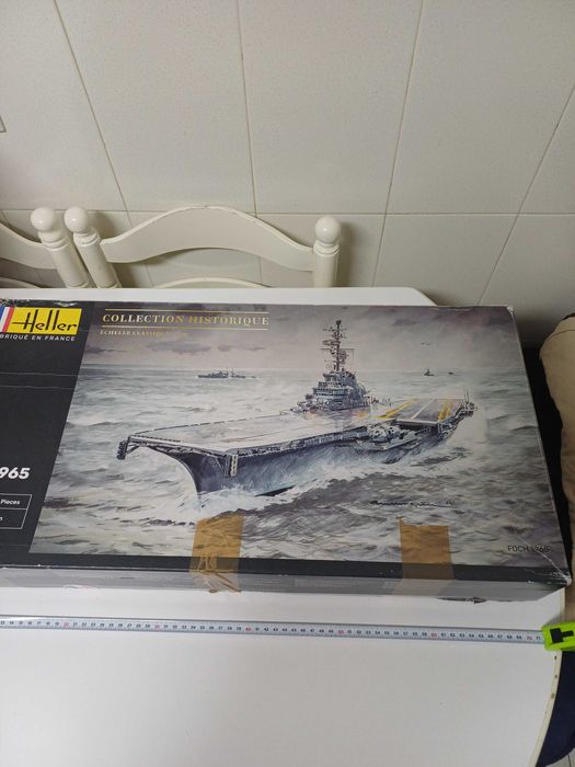 Porta-aviões Foch 1965 Heller