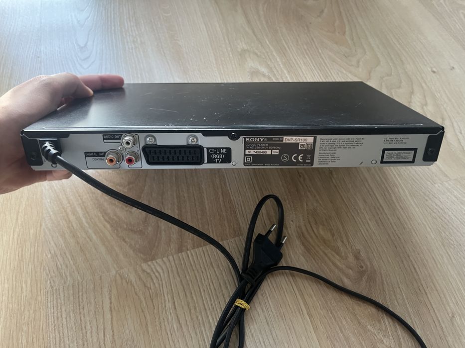 Sony DVP SR-100 (odtwarzacz DVD)