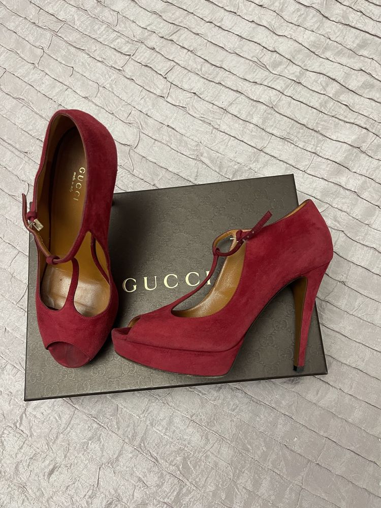 Туфлі Gucci