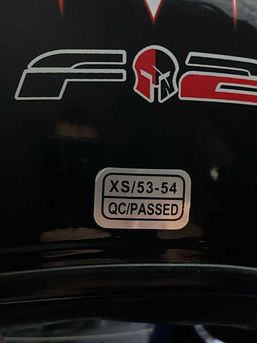 Шолом F2 Predators