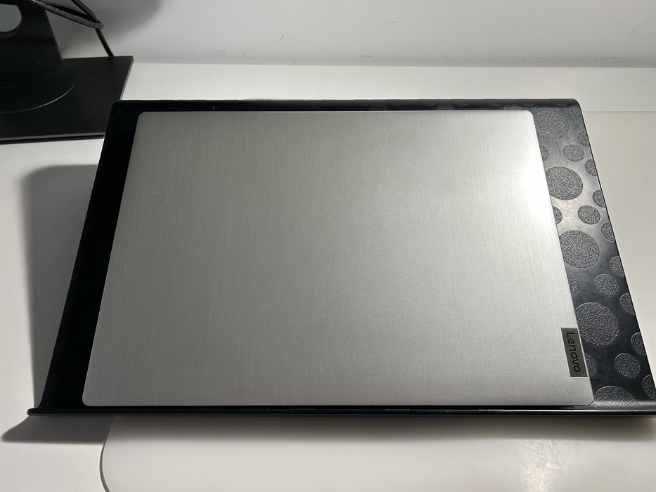 Lenovo ideapad 3 14IIL05