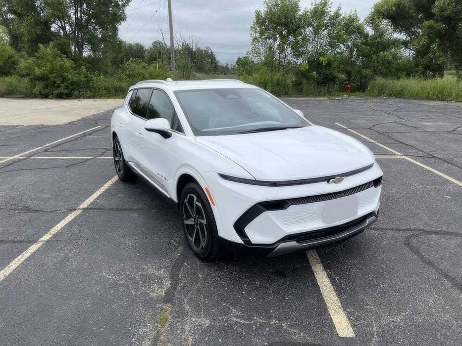 Chevrolet Equinox EV LT      2025