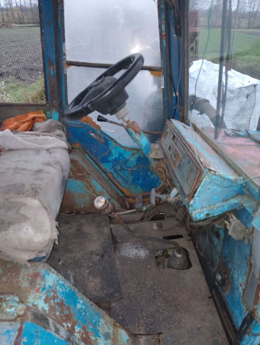 Продам трактор самоклеп