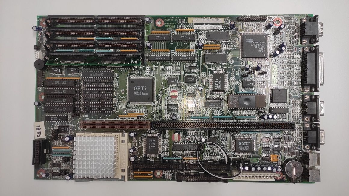 Placa Mãe IBM 65G4187 (Socket 3) - 486DX2-66 - 8MB EDO
