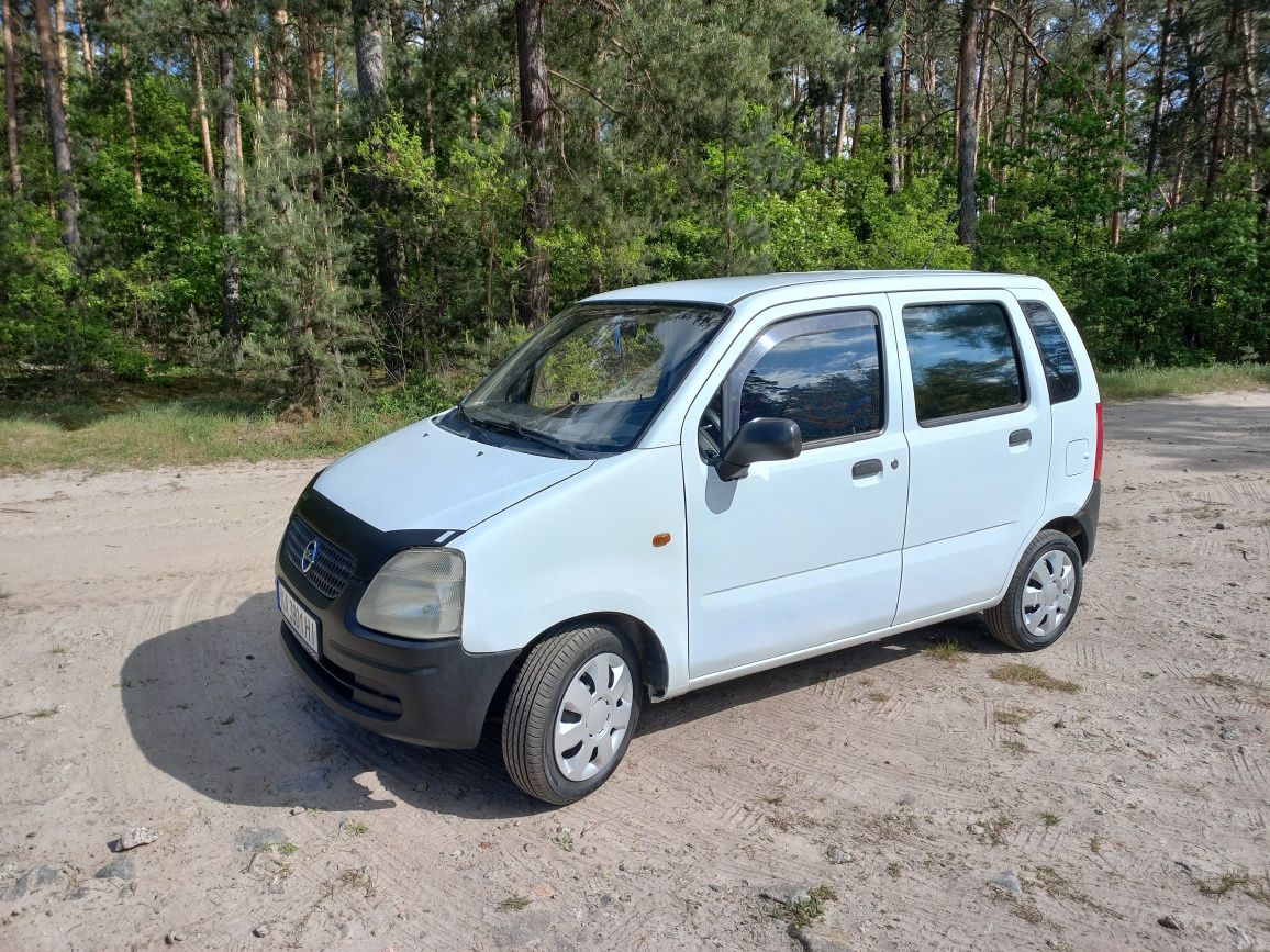 Opel Agila 2000рік