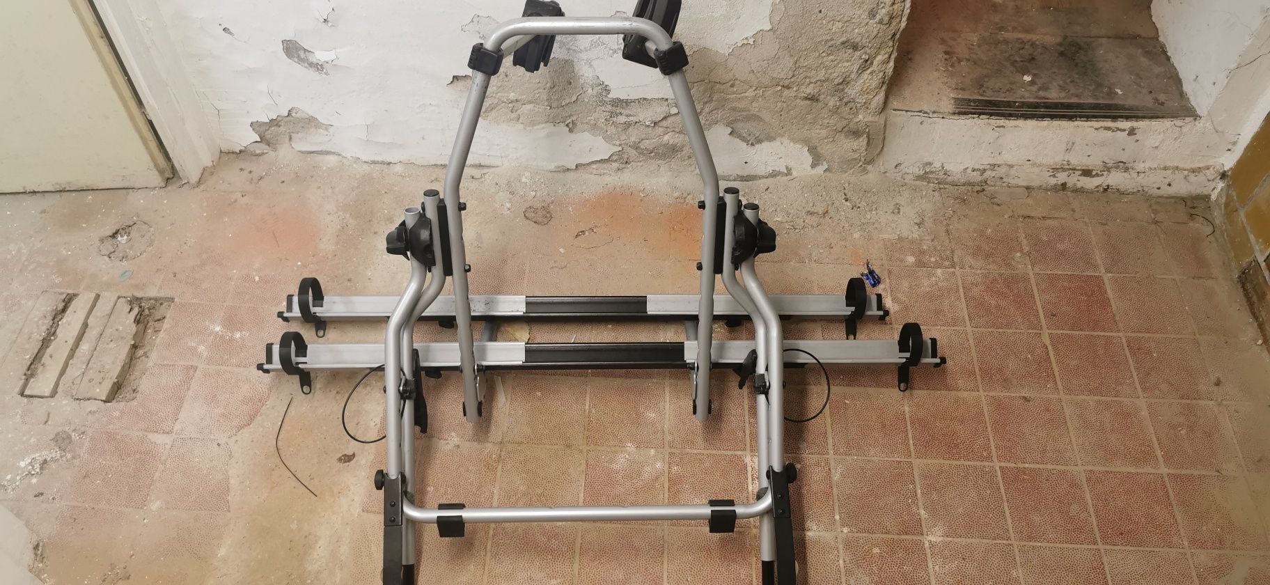 Thule ClipOn 9105/9106 bagażnik rowerowy na klapę.