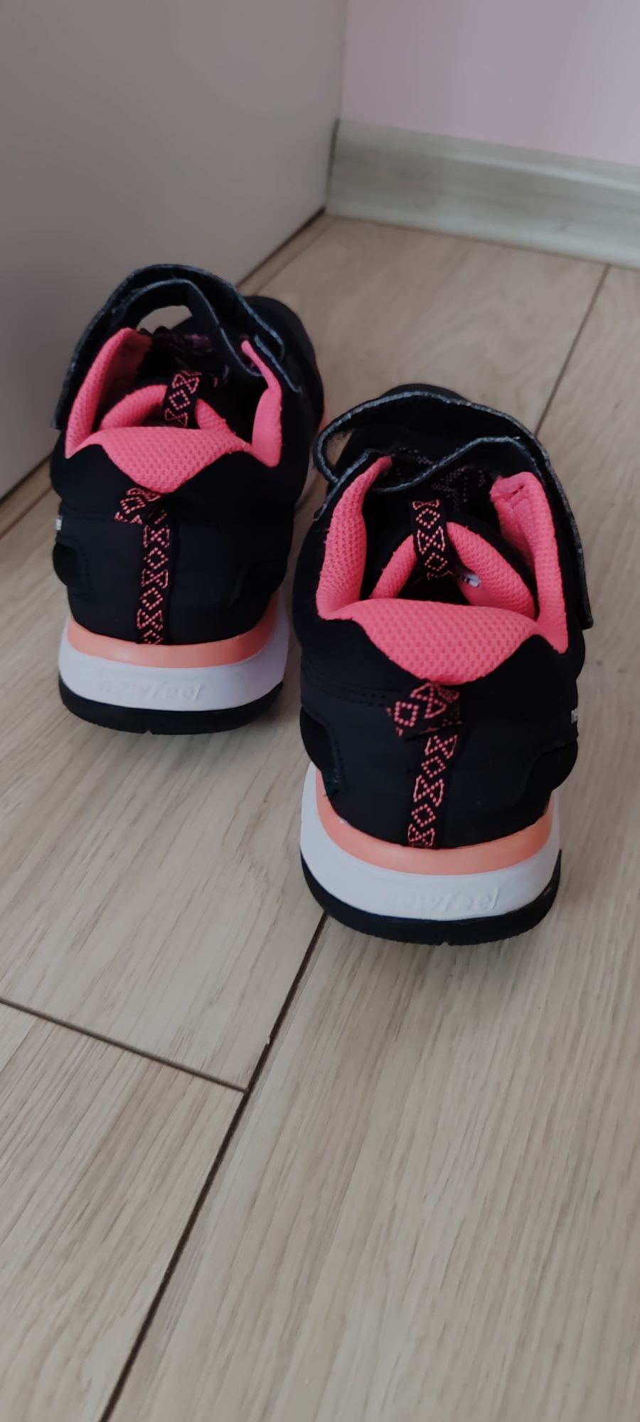 Buty sportowe r.38