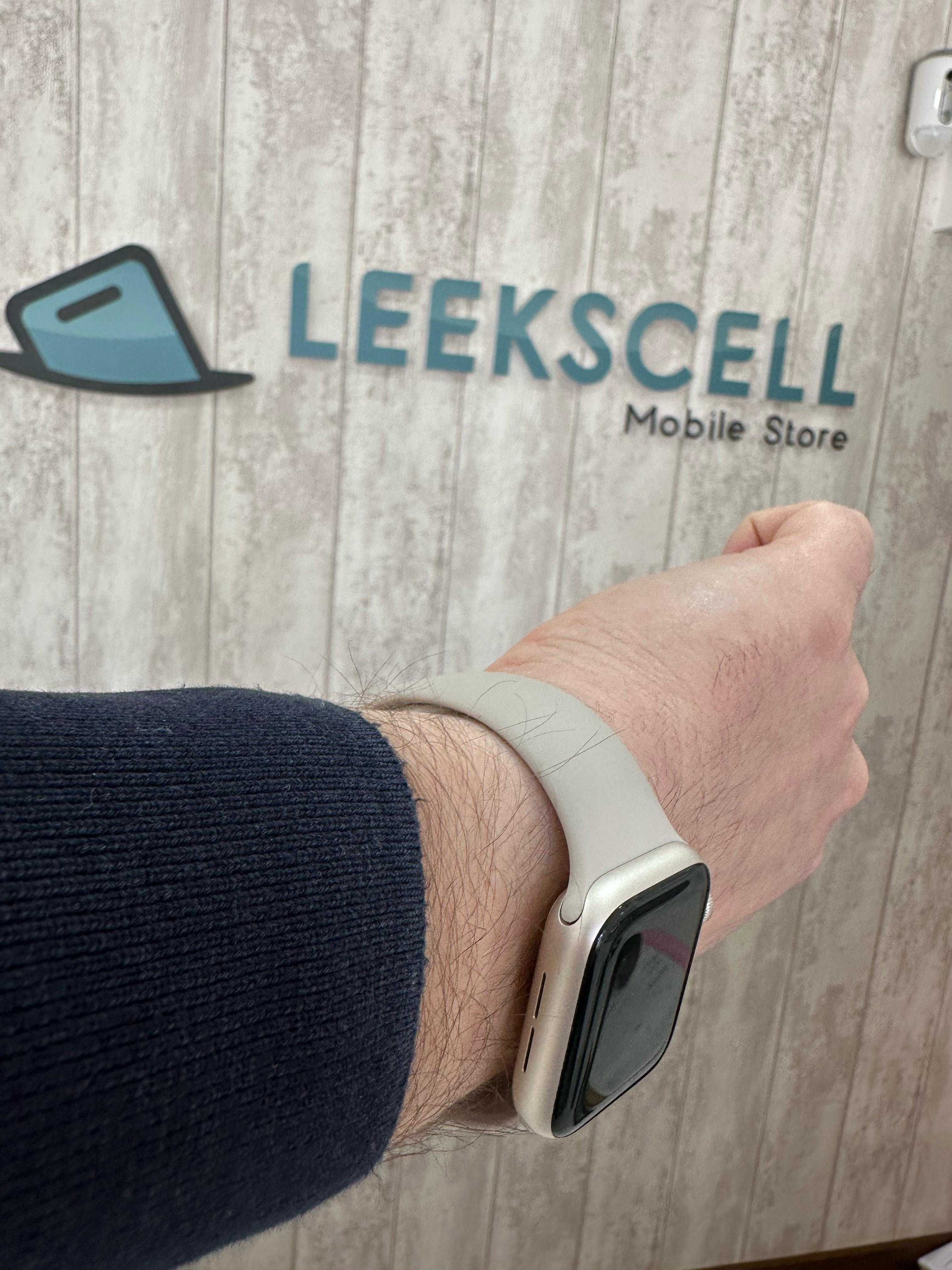 APPLE WATCH SE 2ª GERAÇÃO - 40 MM - STARLIGHT - 24 MESES DE GARANTIA