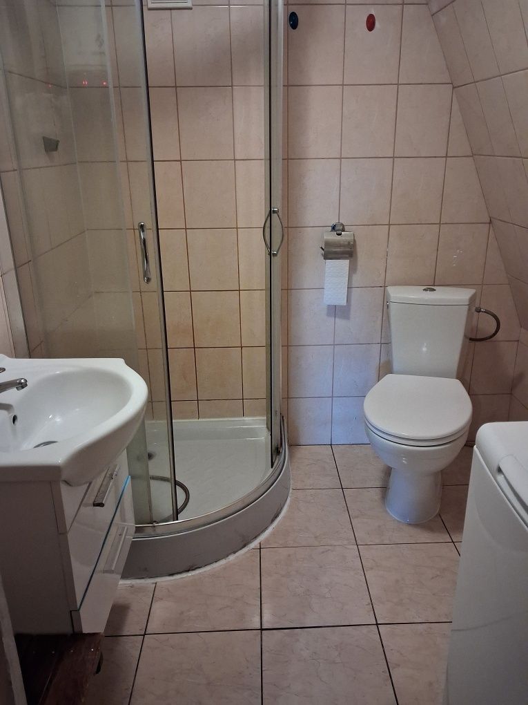 Domek PIRAMIDA  Kaszubach nad jeziorem Kruszynskim + balia jakuzzi