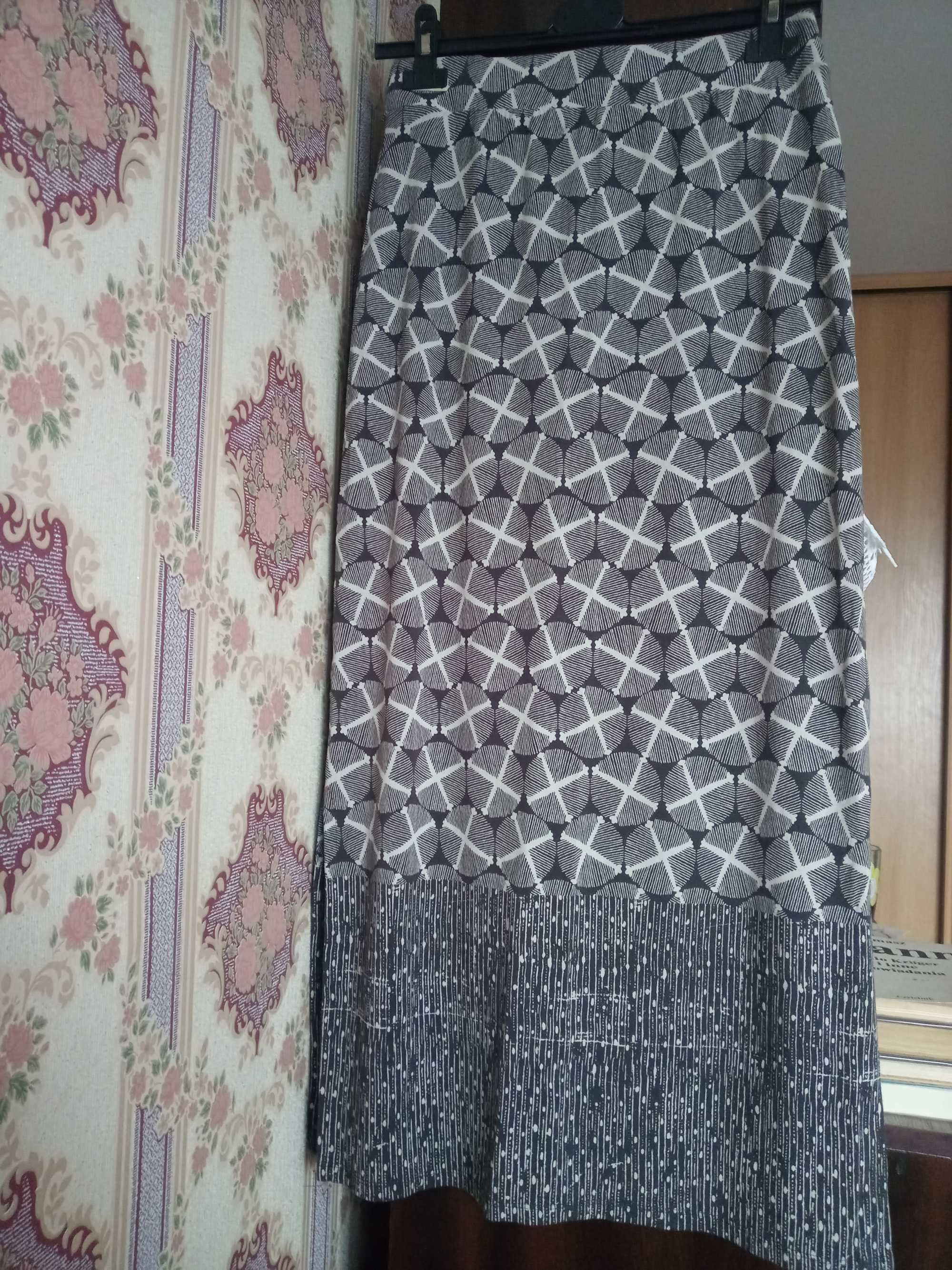 Ciekawa długa spódnica z rozcięciami retro 36 bawełna