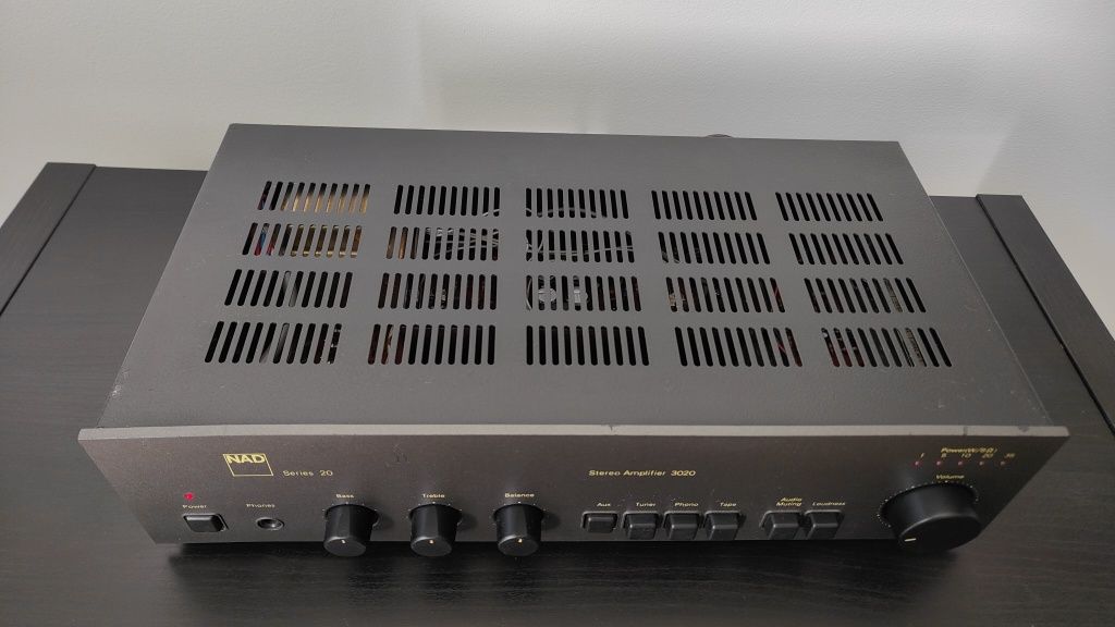 NAD 3020 series 20