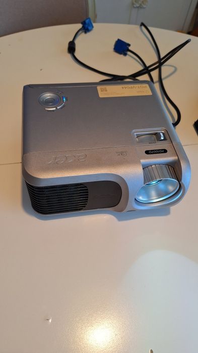Projetor Acer de boa qualidade em Ótimo estado