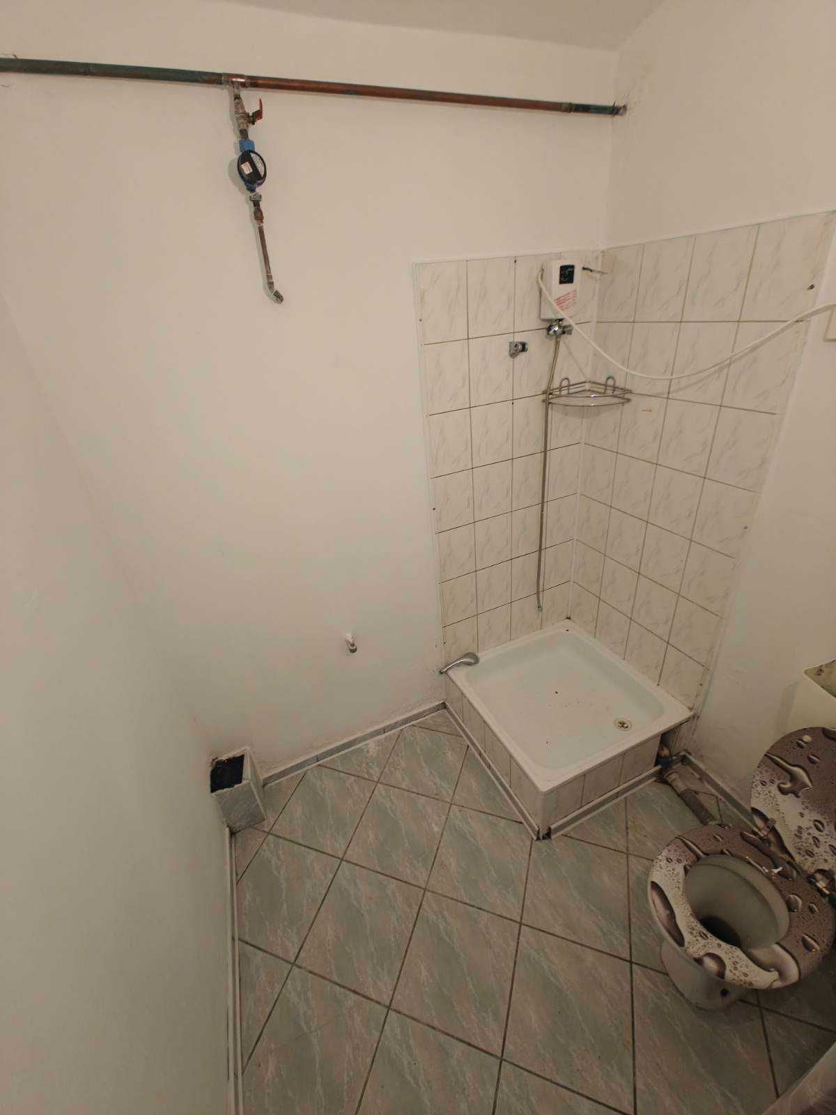 kawalerka 22,42 m2, parter , niskie opłaty