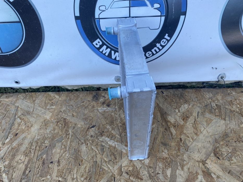 17117802662 Допоміжний радіатор тосола bmw f10 f11 радиатор малий