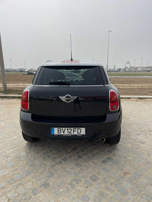 Mini Countryman 1.6 Cooper D  112 CV (2011)