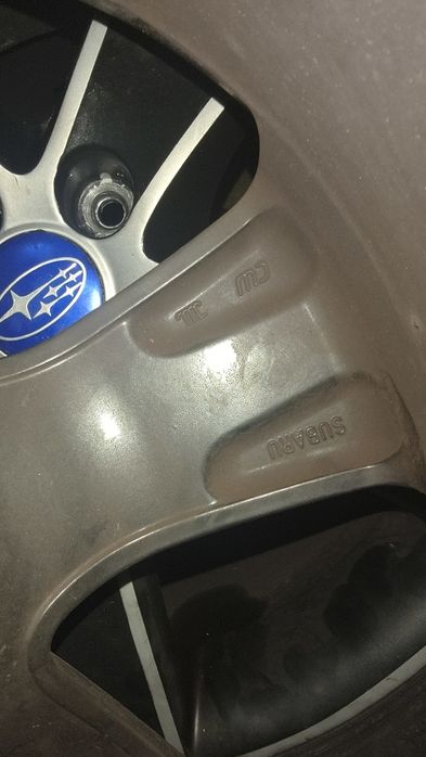 Jantes 17 5x100 Borbet Subaru