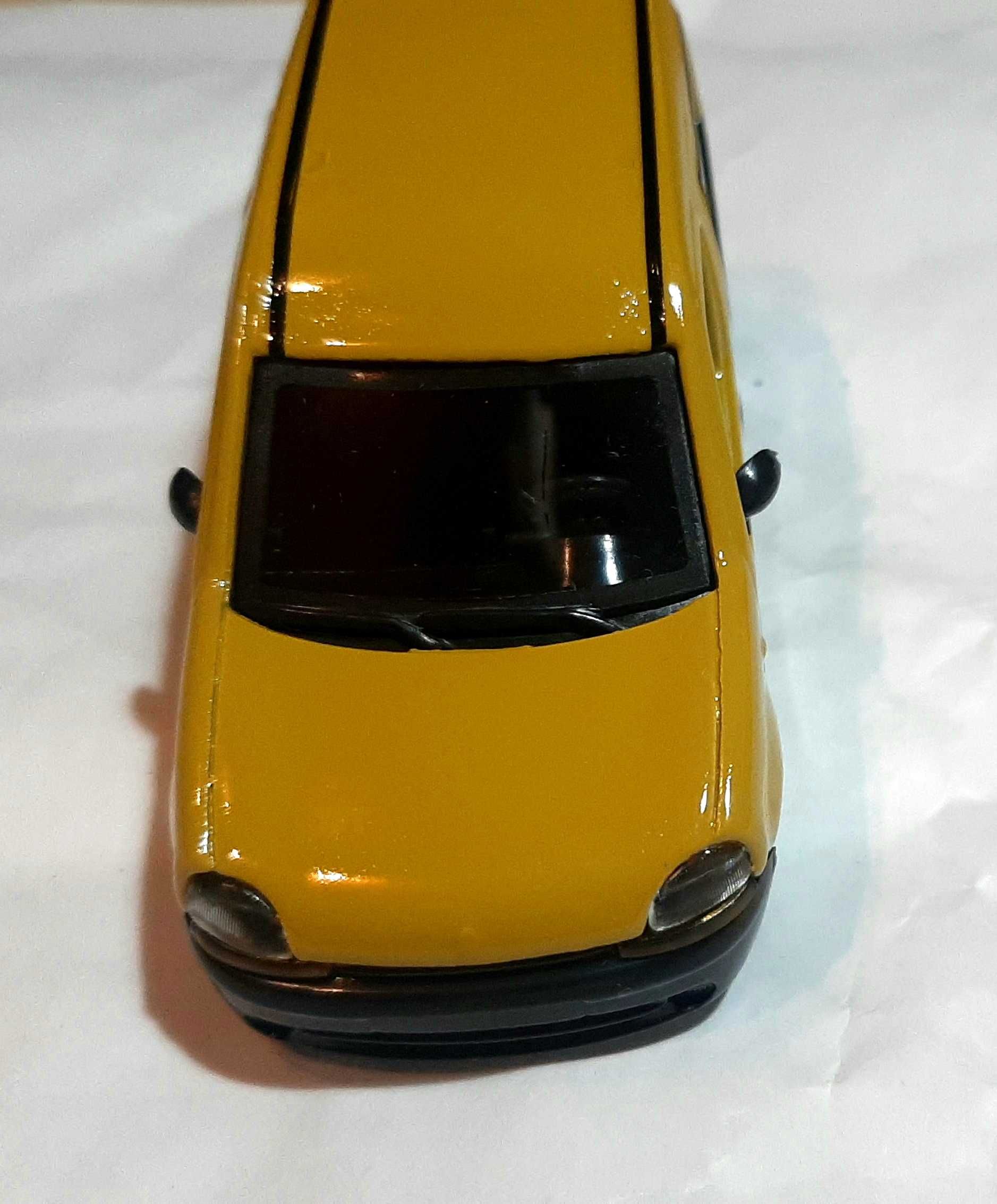 Miniatura Solido Renault Kangoo escala 1/43
