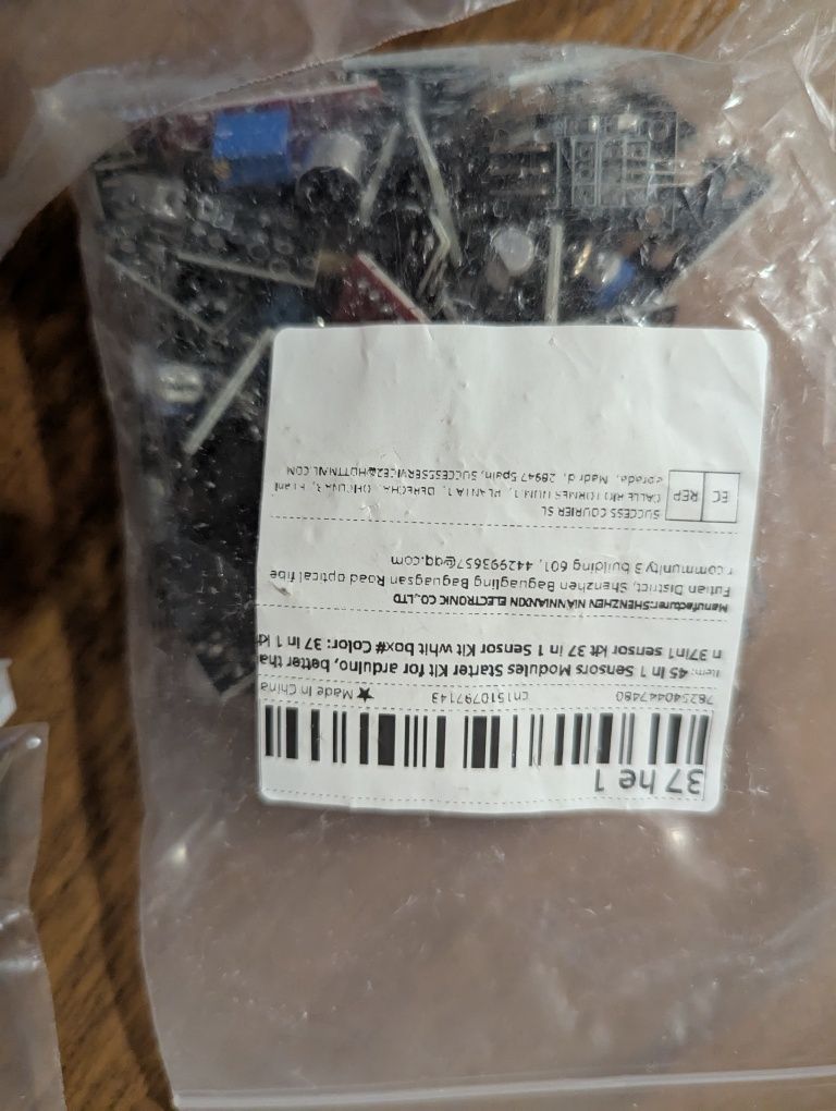 Arduino UNO + Nano + набір датчиків + сервоприводи