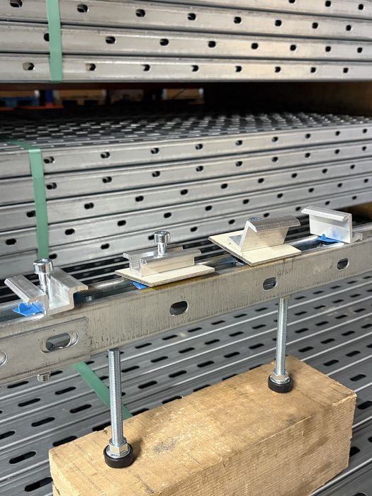 Кріплення для сонячних панелей, притиски, комбі гвинти, профіль