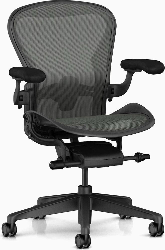 Herman Miller Aeron Remastered Size B крісло офісне