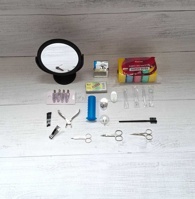 Zestaw Komplet Akcesoria Przedmioty Ozdoby do domu ŁAZIENKA 17 el