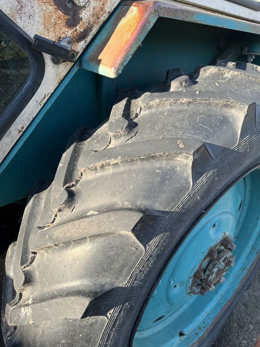 Трактор ЮМЗ  на повному ходу причіп ,плуг,культиватор за дод.плату