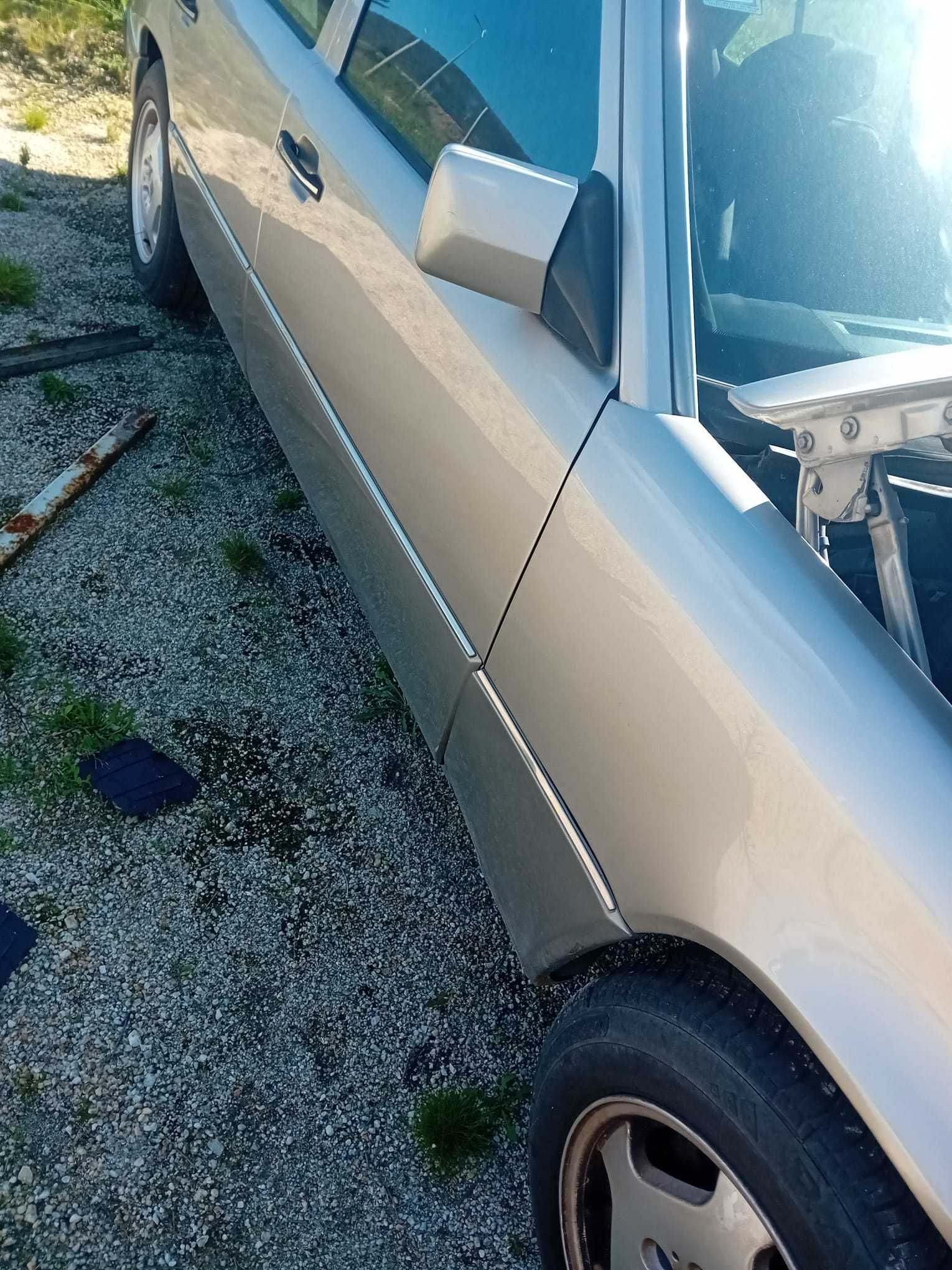 Mercedes E250 W124 (peças)