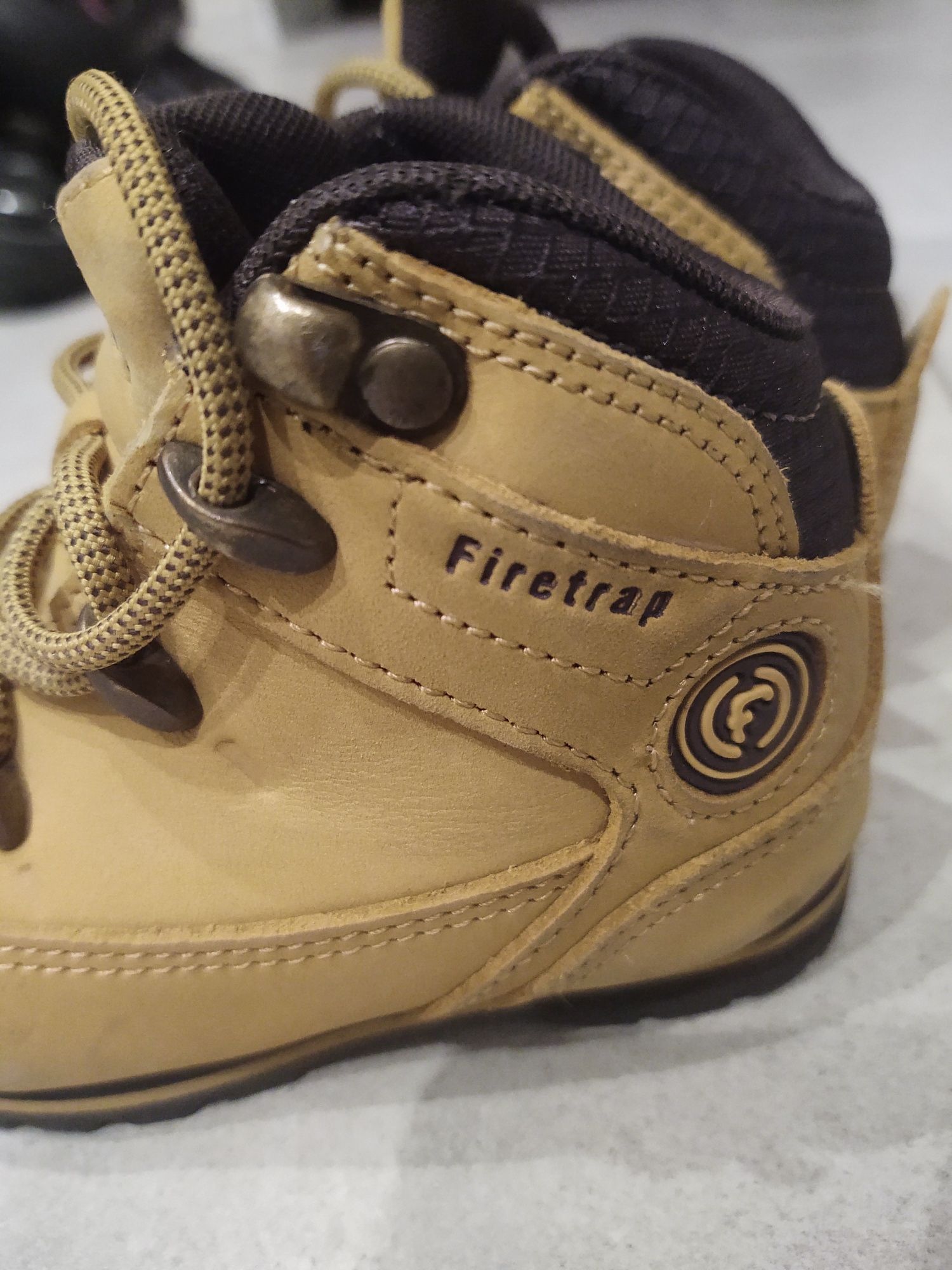 Buty dziecięce Firetrap wiosna - jesień, rozmiar 23