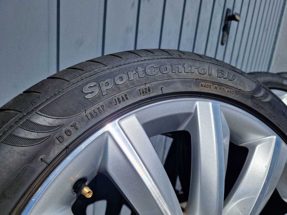 Felgi koła aluminiowe lato 235/45 R17 ET47  VW Passat Golf 5X112
