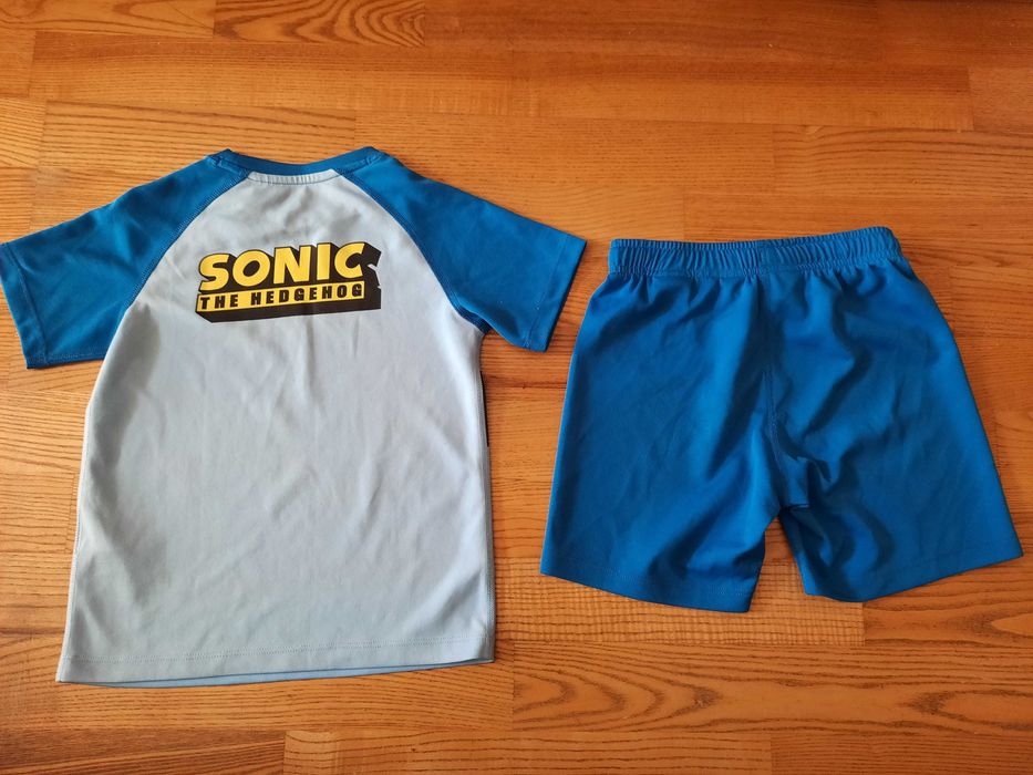 strój sportowy r.110/116 H&M Sonic strój w-f(koszulka,spodenki)Sonik