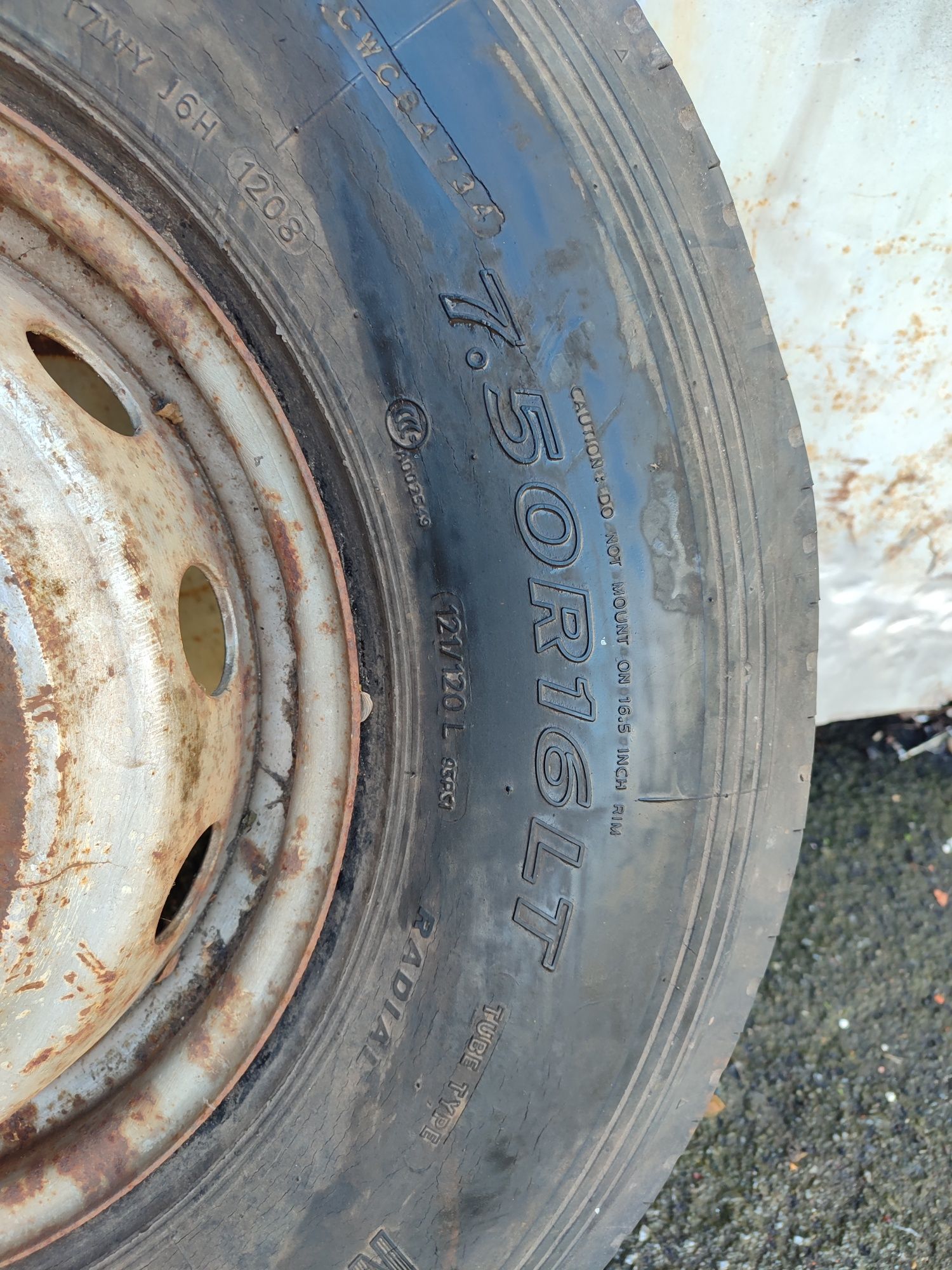 Шина Hankook 7.50 r16